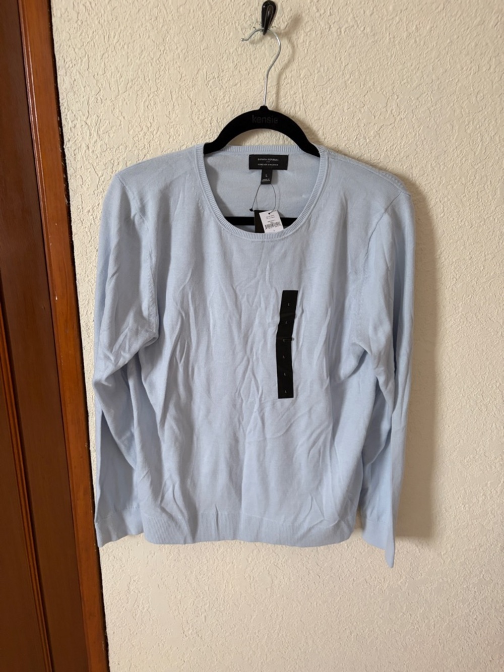 Banana Republic Factory -  Light Blue Crewneck Sweater Size L